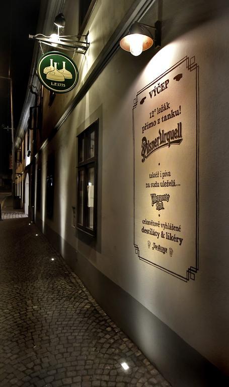 Hotel Restaurant Darwin Prag Eksteriør billede
